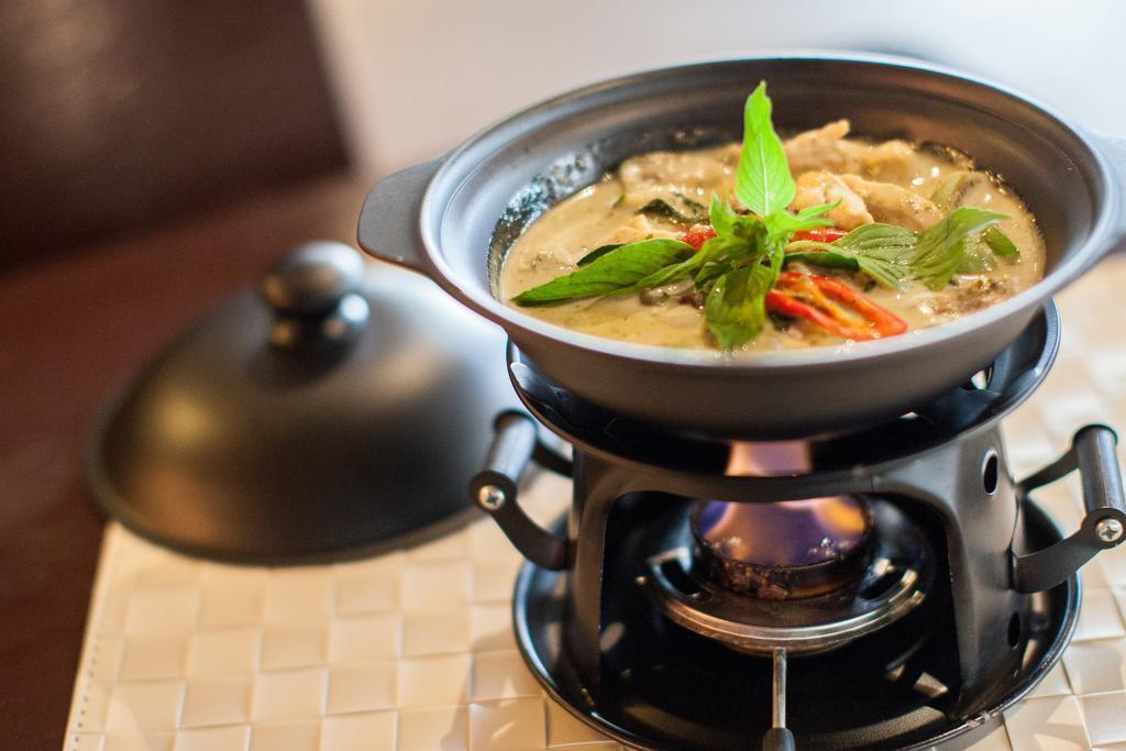 Club Mahindra Mac Boutique Hotel Bangkok Kültér fotó