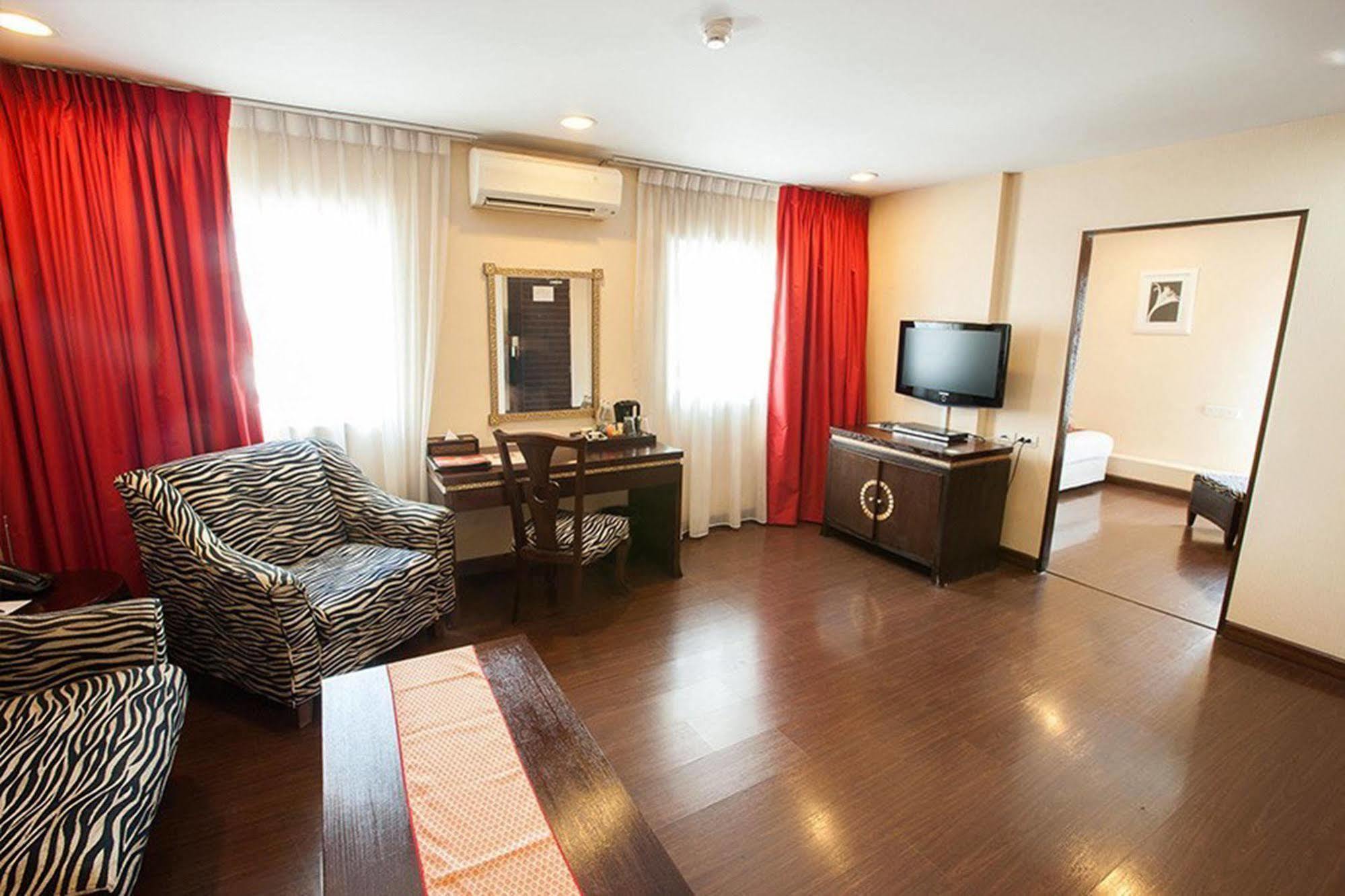 Club Mahindra Mac Boutique Hotel Bangkok Kültér fotó