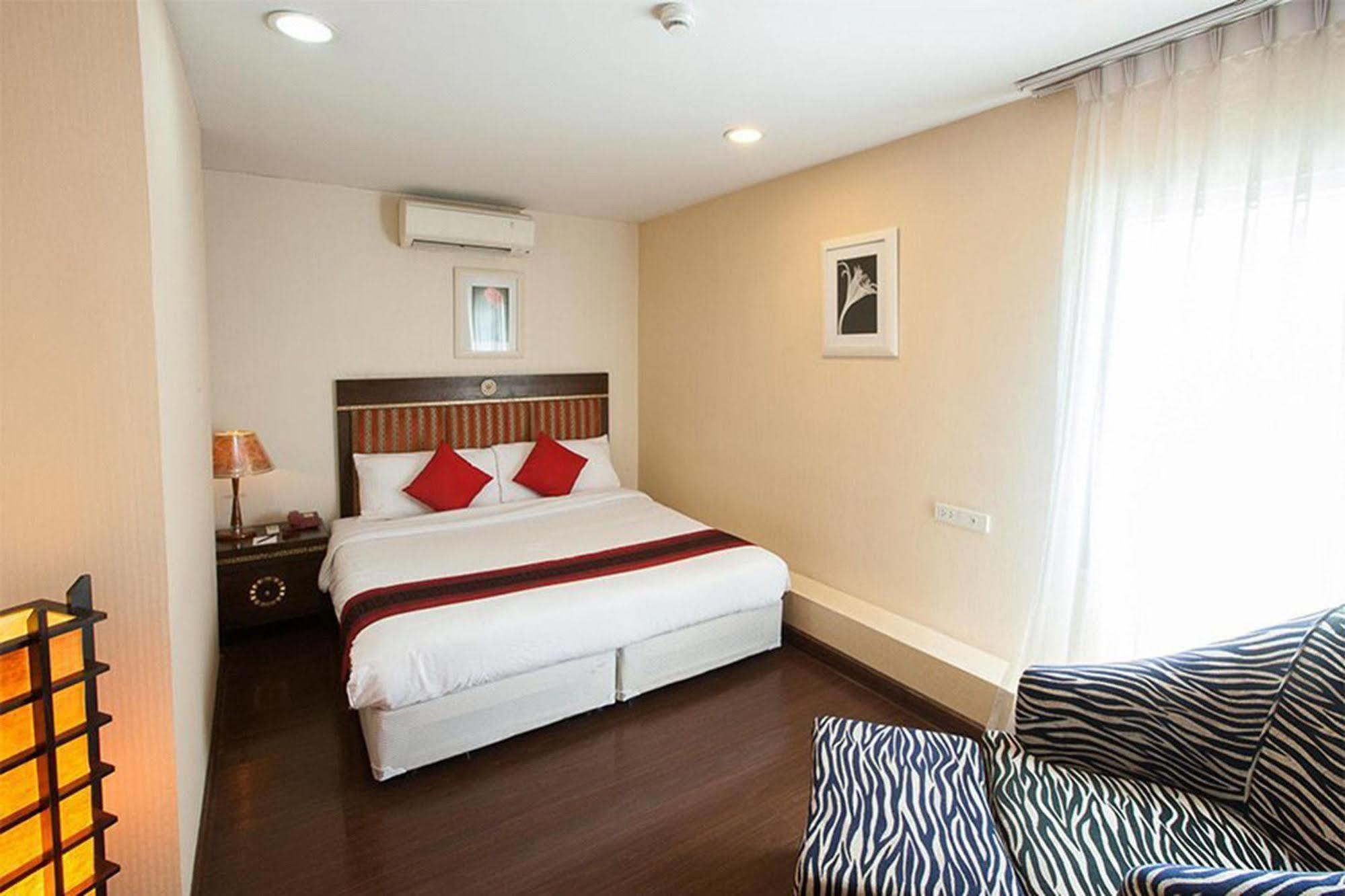 Club Mahindra Mac Boutique Hotel Bangkok Kültér fotó
