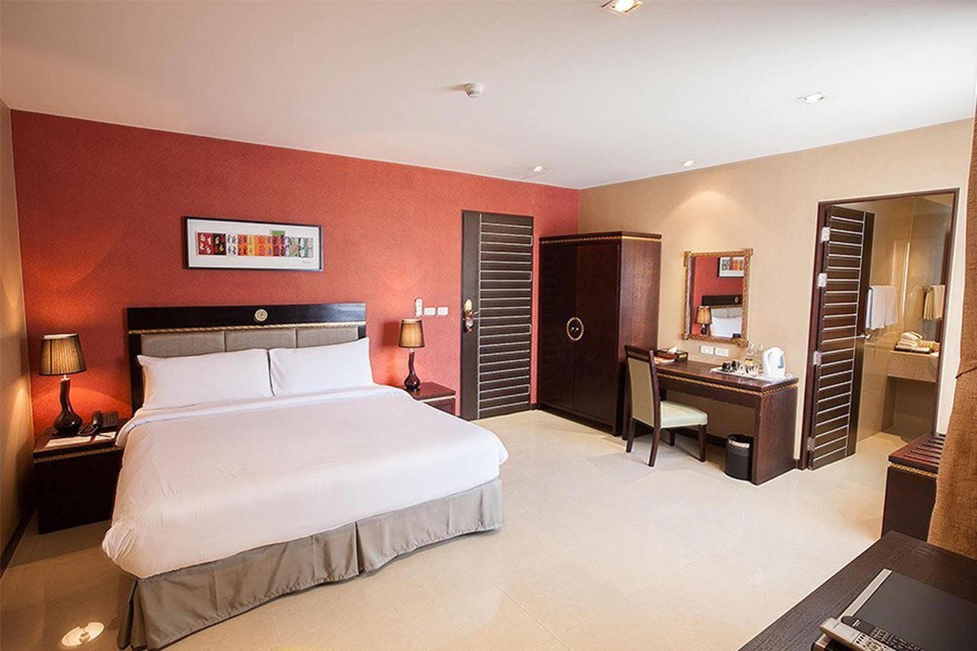 Club Mahindra Mac Boutique Hotel Bangkok Kültér fotó